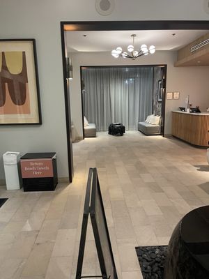 Hotel Renew by null