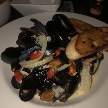 Bar Bistro - STEAMED MUSSELS - Cocktail Bars Near Me - Tacoma, Washington