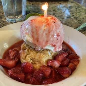 131 MAIN Restaurant - American Near Me - Cornelius, North Carolina