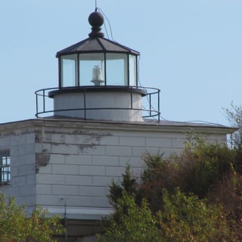 Fort Taber Park - Clark's Point Lighthouse - Parks Near Me - New Bedford, Massachusetts Fort Taber Park - Clark's Point Lighthouse - Parks Near Me - New Bedford, Massachusetts