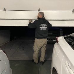 Garage Experts - Replacing older pieces and adjusting