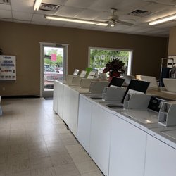 Bridgeport Laundromat - Bridgeport Laundromat is the perfect place to drop off your clothes and pick them up clean, dry and folded or do them yourself!