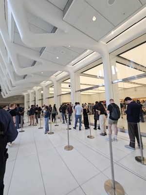 Apple World Trade Center by null