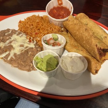 Tomasita's Albuquerque - chicken Flautas Compuestas - New Mexican Cuisine Near Me - Albuquerque, New Mexico Tomasita's Albuquerque - chicken Flautas Compuestas - New Mexican Cuisine Near Me - Albuquerque, New Mexico
