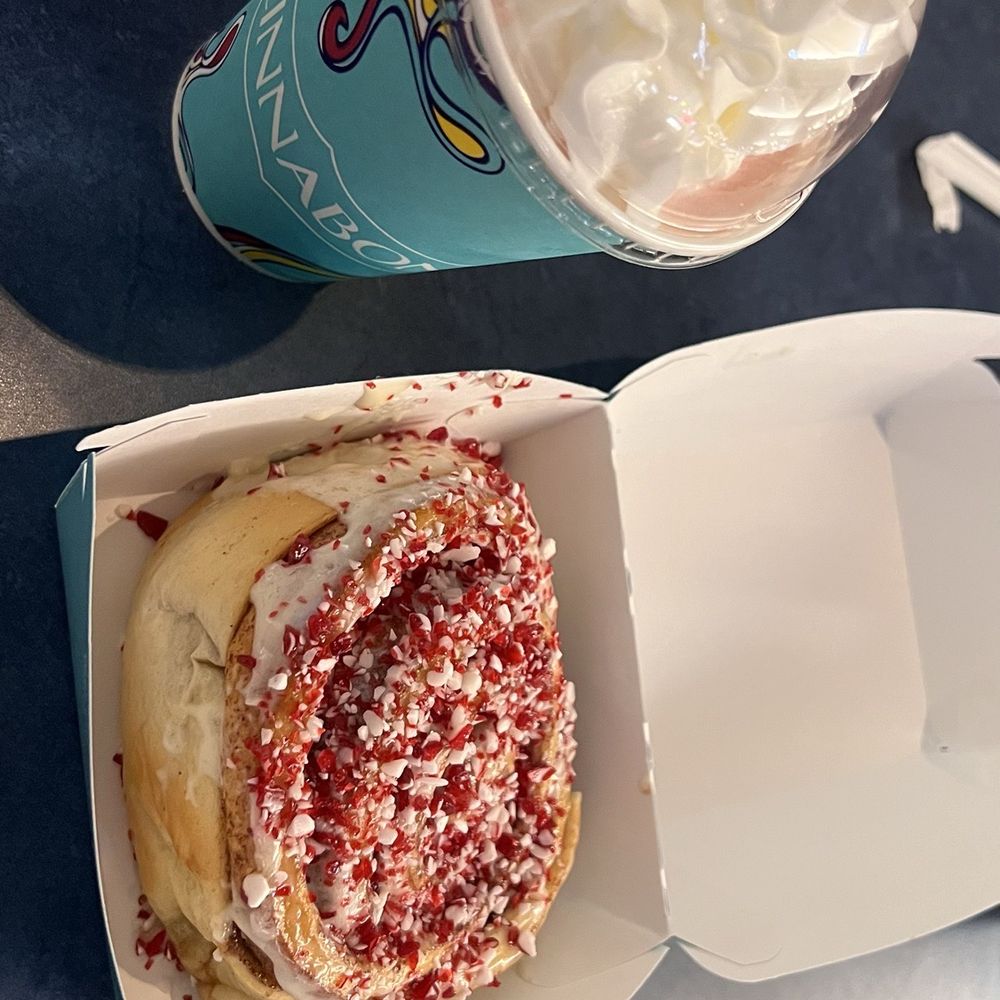 Cinnabon - Peppermint Topped Bon Peppermint Chillatta - Bakeries Near Me - Happy Valley, Oregon Cinnabon - Peppermint Topped Bon Peppermint Chillatta - Bakeries Near Me - Happy Valley, Oregon