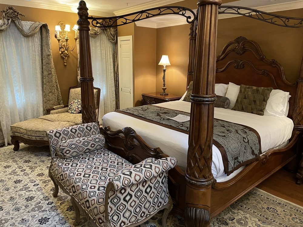 1840S CARROLLTON INN Updated October 2024 71 Photos & 52 Reviews 50 Albemarle St