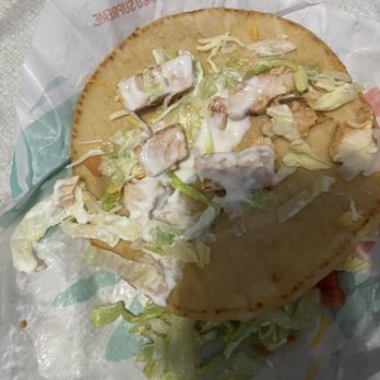 Taco Bell - Chicken chalupa - Fast Food Near Me - Apple Valley, California Taco Bell - Chicken chalupa - Fast Food Near Me - Apple Valley, California