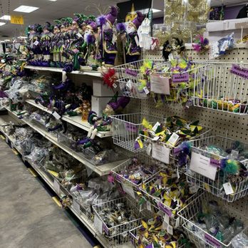 Beads By The Dozen - Decor 9/2024 - Art Supplies Near Me - New Orleans, Louisiana Beads By The Dozen - Decor 9/2024 - Art Supplies Near Me - New Orleans, Louisiana