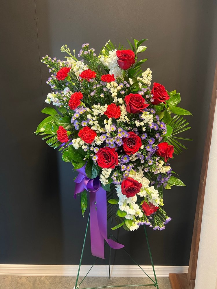 FLOWERS615 Updated September 2024 406 Memorial Blvd, Springfield