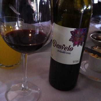 Bar Sur 82 - Compartiendo una copita de un buen vino mexicano del Valle Guadalupe. - French Near Me - Puebla, PUE Bar Sur 82 - Compartiendo una copita de un buen vino mexicano del Valle Guadalupe. - French Near Me - Puebla, PUE