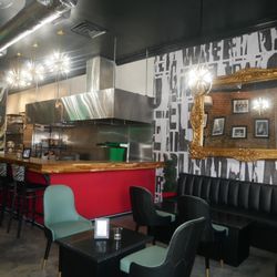 Grand Bistro