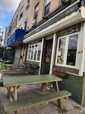 Vesta Trattoria & Wine Bar by null