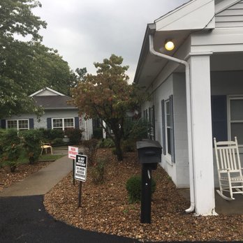 Hillside Center - Skilled Nursing Near Me - Madisonville, Kentucky Hillside Center - Skilled Nursing Near Me - Madisonville, Kentucky
