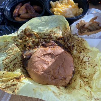 The Jerk Grill - Double oxtail smash burger with fries & small Mac n cheese on the side - Caribbean Near Me - Redlands, California The Jerk Grill - Double oxtail smash burger with fries & small Mac n cheese on the side - Caribbean Near Me - Redlands, California
