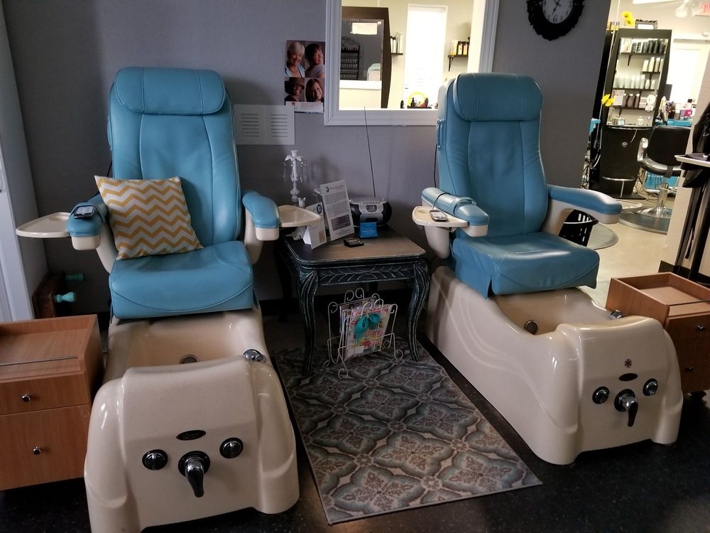 FRINGE BEAUTY STUDIO Updated September 2024 13 Reviews 1867 Gates