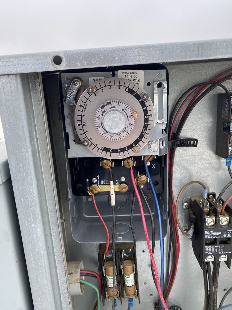 Slide of Commercial Facility Services