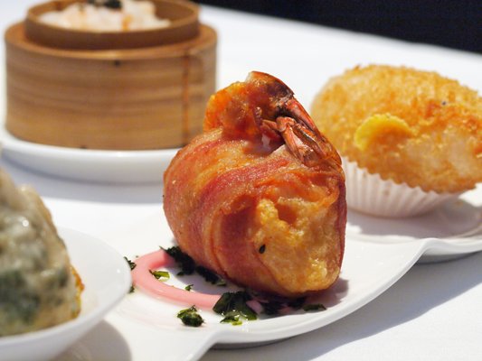 Lai Wah Heen by null