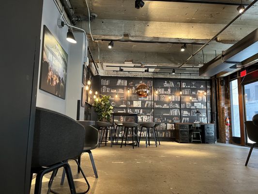 JOE & THE JUICE by null