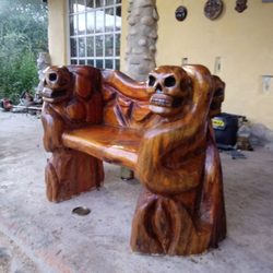 Ricaluz - Banco Escultura en madera! Ultratumba