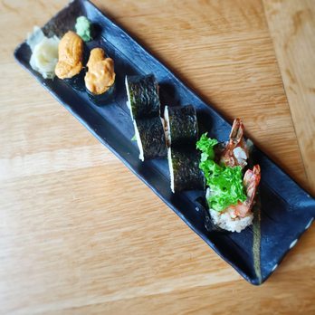 Sushi Taro - Santa Barbara Sea Urchin & Shrimp Tempura Roll - Sushi Bars Near Me - Washington, DC, District of Columbia