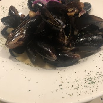 Salute Ristorante & Bar - Mussels with Walnuts - Italian Near Me - Plainview, New York Salute Ristorante & Bar - Mussels with Walnuts - Italian Near Me - Plainview, New York