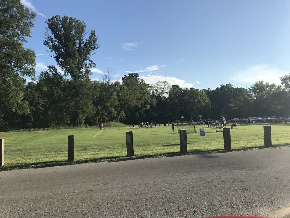 BINFORD PARK Updated October 2024 1701 Graybrook Ln, New Albany