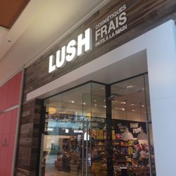 Lush - Facade