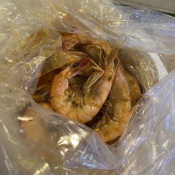 Deckhand Oyster Bar - Head on shrimp - Seafood Near Me - Austin, Texas