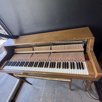 88Keys Coffee - Nice working piano encouraged to play - Coffee & Tea Near Me - Lakewood, California 88Keys Coffee - Nice working piano encouraged to play - Coffee & Tea Near Me - Lakewood, California