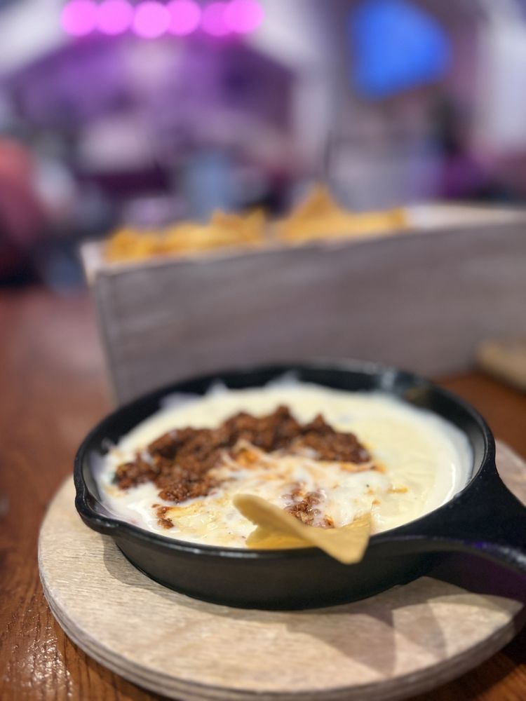 Social spots from Miranda Lambert's Casa Rosa