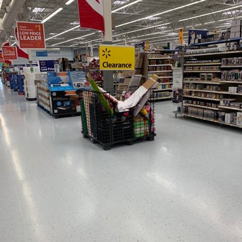 Walmart Supercenter - False advertisement - Department Stores Near Me - Norman, Oklahoma