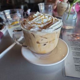 ICED CARAMEL MACCHIATO WAS VERY GOOD!