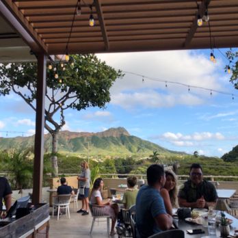 Deck. - Happy hour is lit! - Hawaiian Near Me - Honolulu, Hawaii Deck. - Happy hour is lit! - Hawaiian Near Me - Honolulu, Hawaii