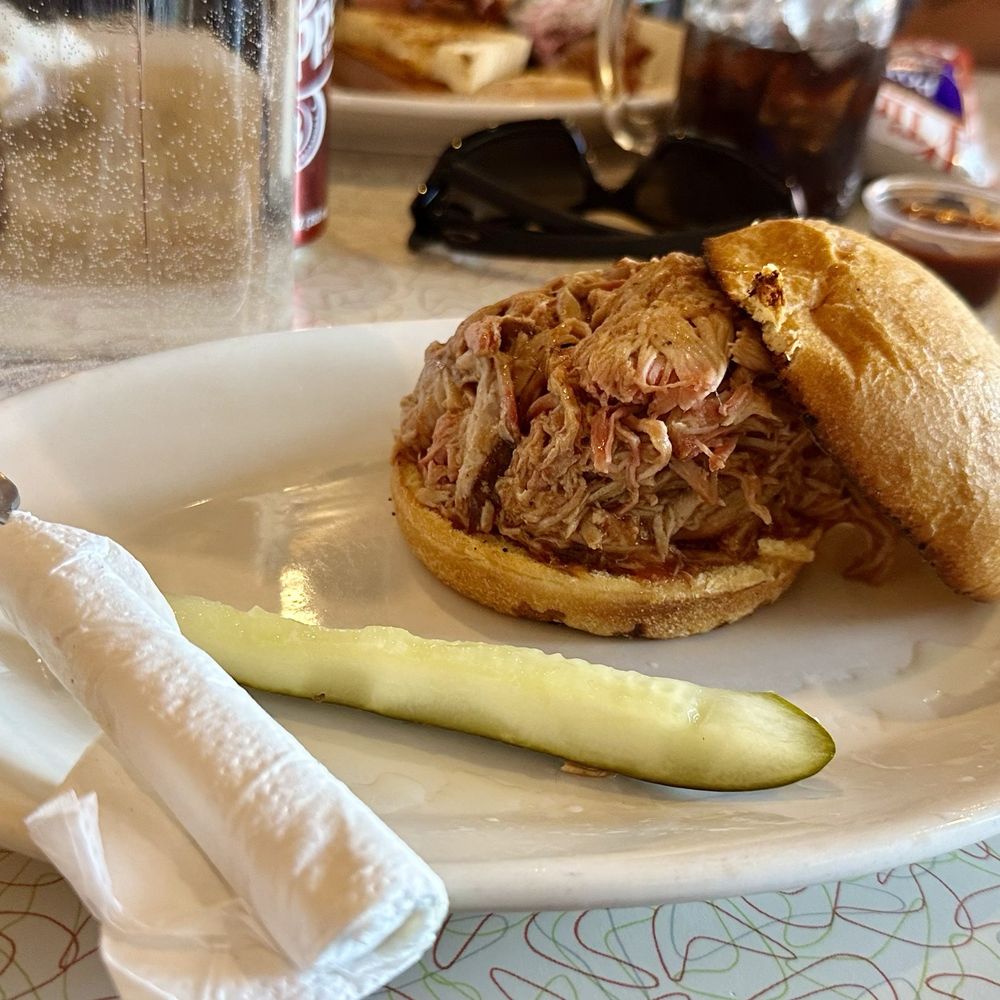 Storrs Smokehouse - Pulled pork sandwich - Smokehouse Near Me - Newberg, Oregon Storrs Smokehouse - Pulled pork sandwich - Smokehouse Near Me - Newberg, Oregon