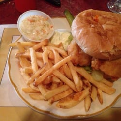 Dix's Chalet - Fish fry sandwich is soooo good!
