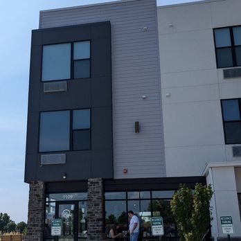 Krema Coffee Roasters - Corner side - Coffee & Tea Near Me - North Aurora, Illinois