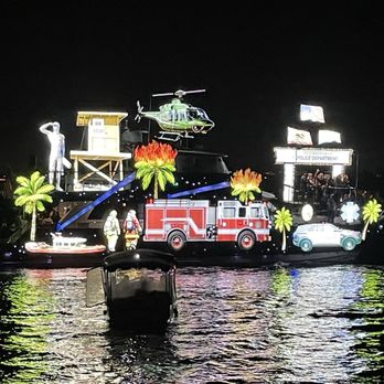 Christmas Boat Parade - Festivals Near Me