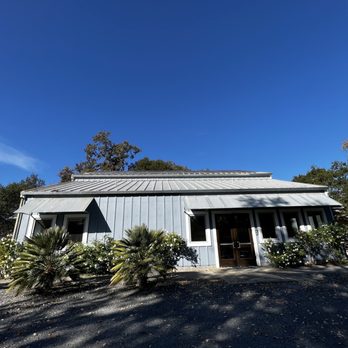 Starlite Vineyards - Tasting room - Wineries Near Me - Geyserville, California Starlite Vineyards - Tasting room - Wineries Near Me - Geyserville, California