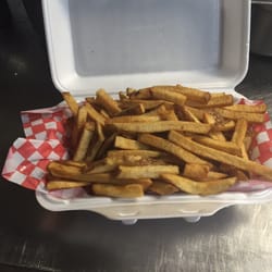 Papas Pizza Mamas Chicken - Fresh cut fries