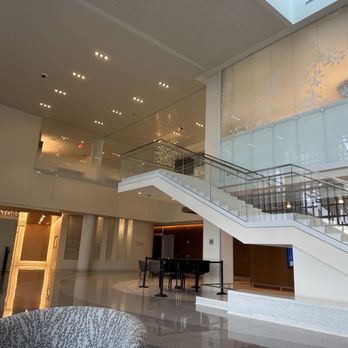 The Valley Hospital - Hospitals Near Me - Paramus, New Jersey
