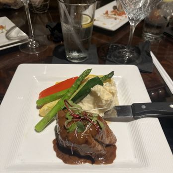 Piazza Del Pane - Filet time - Italian Near Me - Fresno, California Piazza Del Pane - Filet time - Italian Near Me - Fresno, California