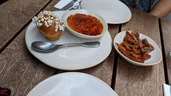 Duck & Waffle Local by null