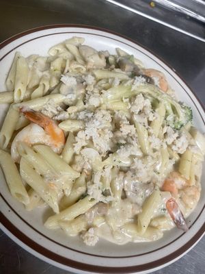 Four Seasons Diner Restaurant by null