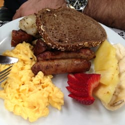 Zanzibar - Breakfast!