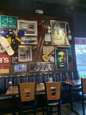 TGI Fridays by null