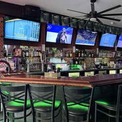 Shamrocks Irish Pub