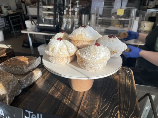 Sifted & Sweet Baking Co by null