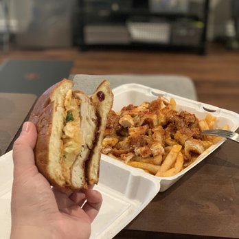 Smack's Chicken Shack - Colombian chicken sandwich and Thai cheesy fries - Food Trucks Near Me - San Antonio, Texas Smack's Chicken Shack - Colombian chicken sandwich and Thai cheesy fries - Food Trucks Near Me - San Antonio, Texas