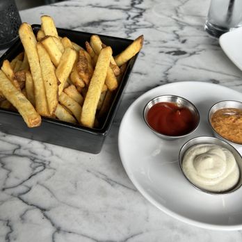 2145 Eats - Fries - Pizza Near Me - Costa Mesa, California