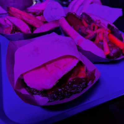 Project Barley Taps and Grill by null